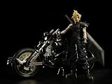 Final Fantasy VII Game Edition: Cloud Strife and Hardy-Daytona Motorcycle Action Figure