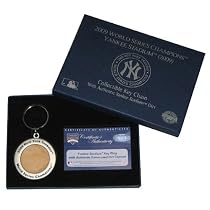 MLB New York Yankees 2009 World Series Game Used Dirt in Keychain