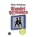 Wandelgermanen: Hartmut und ich stehen im Wald