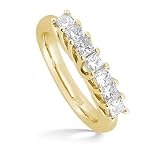 18k Yellow Gold Diamond Wedding Band.