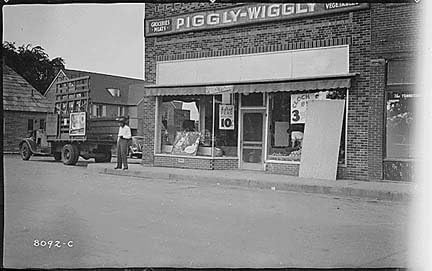 Photo Piggly Wiggly grocery, 1939