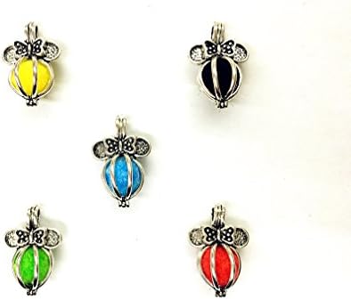 HaXiu 5 PCS Mini Gift Shape 3D Hollow Design Aromatherapy Oil Diffusers Pendant Necklace Jewelry