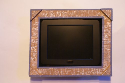Voclan 8LCD by SHARP.Includes. Rustic 8x10 wood frame perfect for lake,sea, or ski decor. The ONLY ONE that fits most 8x10 picture frames for future decor changes.Superior 800x600 resolution.Play MP3  Video in stereo