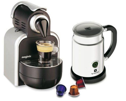 Magimix Nespresso 11269 Essenza M100 with Aeroccino Smooth (Silver)