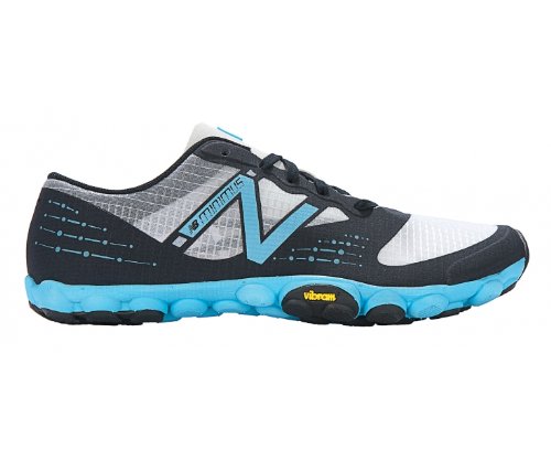 NEW BALANCE WT00 Damen Trail Laufschuhe, Schwarz/Silber/Blau, 43 - Breite B