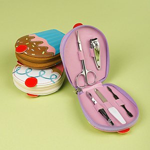 Cupcake Manicure Set