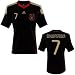DFB Bastian Schweinsteiger Trikot Away 2010, offizielles adidas Lizenzprodukt, 100% Polyester, 
adidas CLIMACOOL. Nation: Deutschland Spieler: Bastian Schweinsteiger Nr.7 Hersteller: adidas 
Material: CLIMACOOL, 100% Polyester Das Trikot wird f�r Sie angefertigt und ist daher vom Umtausch 
ausgeschlossen!!! (Siehe hierzu unsere AGBs!!!) Es dauert nicht mehr lang bis zur FIFA 
Fu�ball-Weltmeisterschaft 2010TM und nach der Pr�sentation des neuen Heimtrikots, freuen wir uns 
Ihnen nun auch das aktuelle DFB Away Trikot vorstellen zu d�rfen. Dieses ist in schwarz gehalten und 
mit 3 goldenen Streifen versehen. Das edle Design ist inspiriert vom ersten Auftritt einer deutschen 
Nationalmannschaft am 12. Dezember 1898 in Paris. Auch bei dem Away Jersey sind 11 Streifen in den 
Stoff eingearbeitet, welche den Teamgeist repr�sentieren. Das Trikot zeichnet sich durch seine 
hochwertigen Details aus, so ist im Nacken ein goldener Schriftzug des Deutschen Fu�ball Bundes 
eingearbeitet und �ber das gesamte Trikot verl�uft ein feines rotes Band. Zus�tzlich ziert das 
Wappen mit drei goldenen Sternen f�r die bisherigen WM-Titel (