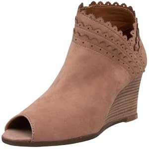 Buy Lucky Brand Ladies Lk-Iris Ankle Boot by Lucky Brand