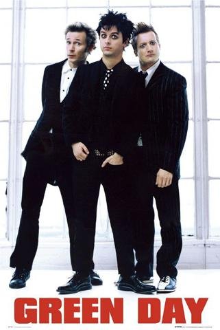 Green Day - Suit (b) Poster (91 x 61cm) von Green Day – bei Amazon kaufen Green Day - Suit (b) Poster (91 x 61cm) von Green Day - alle Infos