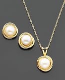 14k Gold Cultured Freshwater Pearl Love Knot Pendant & Earring Set