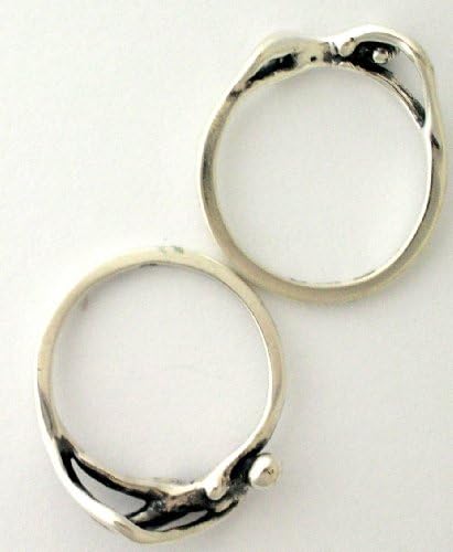 Woman/Woman Embrace Puzzle Ring