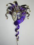 VENETIAN JOLLY JESTER MASK ON A STICK/PURPLE AND CREME FACE