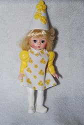 Madame Alexander McDonalds Happy Meal 2007 Daisy Munchkin in Yellow and White Dress #7