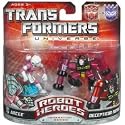 Arcee vs Decepticon Rumble (Generation I Series) Transformers Universe Robot Heroes