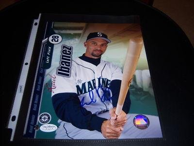 Raul Ibanez Signed Photograph - phillies Jsa coa 8x10 - Autographed MLB Photos