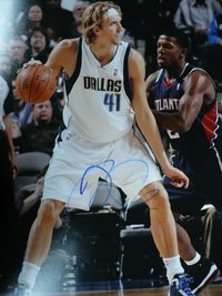 Nowitzki, Dirk (Dallas Mavericks) Autographed/Hand Signed 11x14