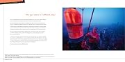 The Moment It Clicks: Photography secrets from one of the world's top shooters (Voices That Matter) The Moment It Clicks: Photography secrets from one of the world's top shooters (Voices That Matter)