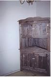 Corner Hutch