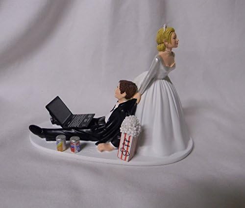 Wedding reception Computer Laptop Soda Cans popcorn nerd Geek Cake Topper