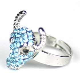 OMYGOD Blue crystal cow with horns ring - adjustable size