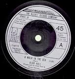 A WALK IN THE SEA 7" (45) UK ROCKET 1977