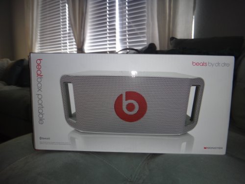  Monster Beats 30-Pin iPod Speaker Dock (OLD MODEL) 
