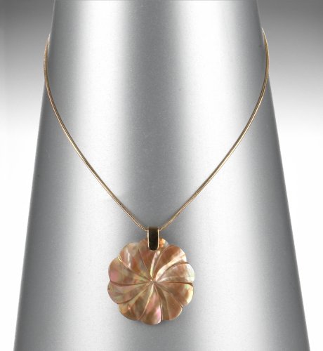 Flower Shell Pendant Necklace