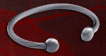 New Qray Gunmetal Deluxe Small Magnetic Q-Ray Bracelet