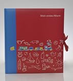 Produkt-Bild: Fotoalbum, Kinderalbum rot, MEIN ERSTES ALBUM, mit bedrucktem, illustriertem Vorspann f&uuml;r handschriftliche, pers&ouml;nliche Daten, 60 Seiten f&uuml;r bis zu 360