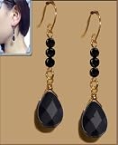 ブラックオニキスピアスドロップ雫ペアシェイプ揺れるロングピアスK18１８Kゴールド18金フックピアスパワーストーンカラーストーン