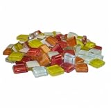 Eigenschaften Mosaikstein GmbH / Softglas ~210 Mosaiksteine 10x10mm Rot-Gelb-Orange-Mix
