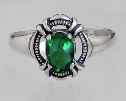 An Elegant Victorian Sterling Silver Ring Featuring a Genuine Faceted Green Quartz Made in America