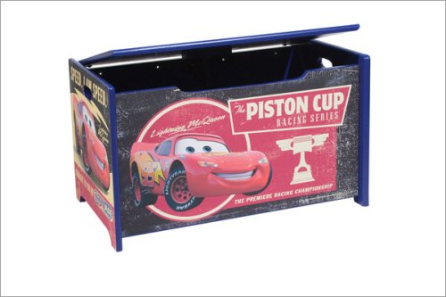 Disney Pixar Cars Lightning McQueen Wooden Toy Box TB83210CR