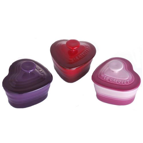 Le Creuset Stoneware Heart Minis, Set of 3 Heart Ramekins with Lid, Cerise, Cassis and Rose