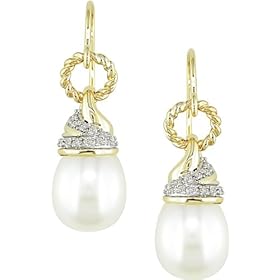 Twinkling Diamond and Rice Pearl Earrings