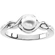 14K White Gold Akoya Cultured Pearl Ring - 5.50mm