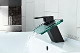 Wasserfall Schwall Glas Armatur in matt schwarz und klarem Glas