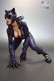 Catwoman Vinyl Statue by Kotobukiya