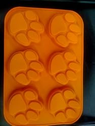 Orange Paw Print Silicone Muffin Pan