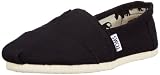 TOMS Women's Canvas Slip-On,Black,8 M