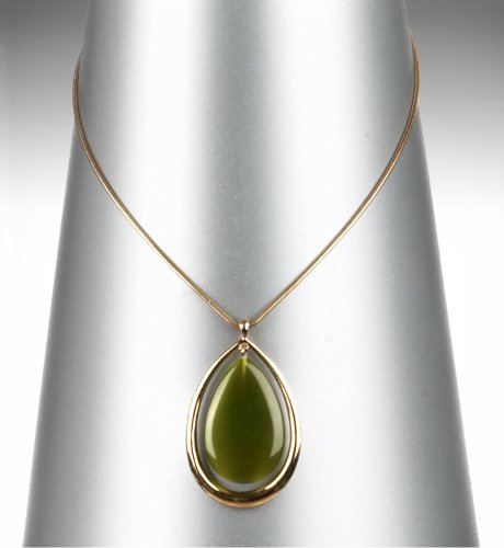 Teardrop Pendant Necklace