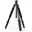Mantona Pro Carbon Stativ (1520g Gewicht, max. 163cm H�he, Wasserwaage, Kompass, Tasche) ohne Kugelkopf