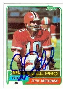 Steve Bartkowski Autographed/Hand Signed football card (Atlanta Falcons) 1981 Topps #390