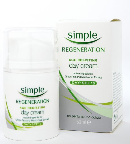 Childrens Toyshop   : Simple Regeneration Defend Day Moisturiser 50ml