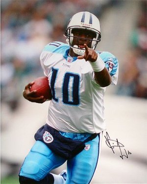 Vince Young signed Tennessee Titans 16x20 Photo- Steiner Hologram