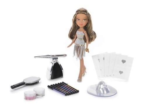 Childrens Toyshop  Toys : BRATZ - Magic Make Up Yasmin