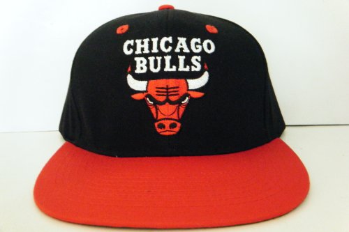 Chicago Bulls Snapback Authentic NEW with sticker hat