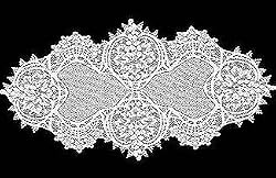 Heritage Lace Vineyard Runner 14" x 30"