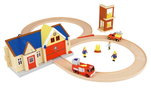 Childrens Toyshop  Toys : Fireman Sam Snaptrax Station Play Set