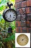 Gartenuhr und Thermometer mit Hahn- und Glockenverzierung - 47cm